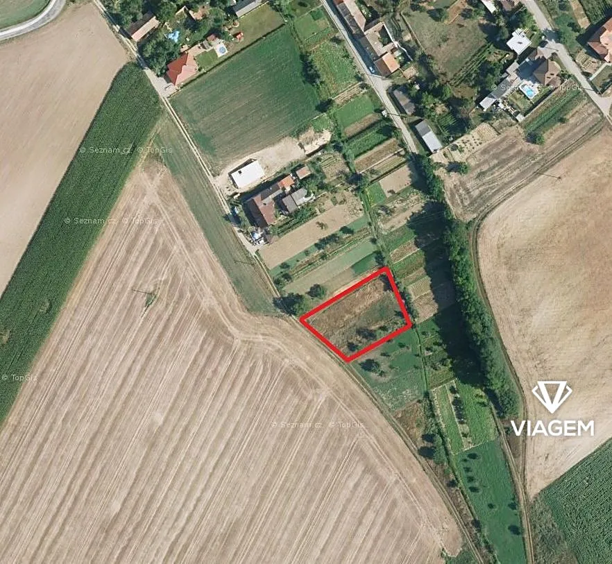 Prodej podílu 1/4 zahrady 419 m²
